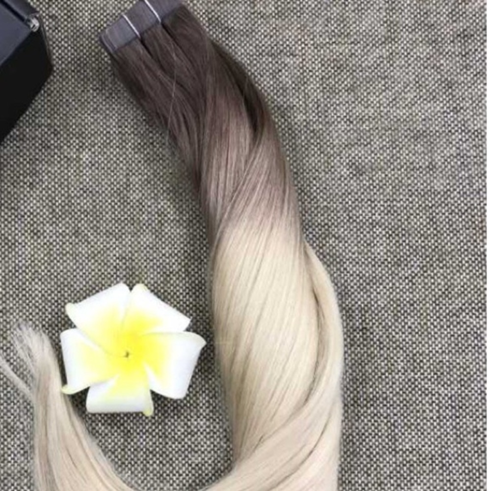 ✨ 20” #3/#8/613 BALAYAGE HUMAN HAIR TAPE-INS *NWT - Picture 3 of 8